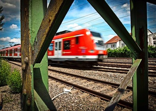 Auch die Landesregierung dringt darauf,  veraltete Technik im regionalen S-Bahn-Netz durch  leistungsfähige  Systeme zu ersetzen. Foto: Lichtgut/Zweygarth