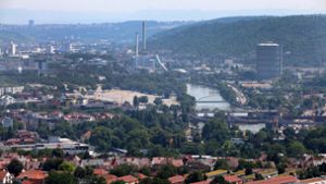 Vom Aussichtsturm am Burgholzhof sieht man viel von der Stadt. Foto: Lichtgut/Jan Reich