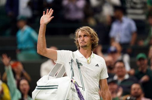 Alexander Zverev musste sich schon wieder aus Wimbledon verabschieden. Foto: dpa/Victoria Jones