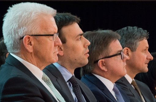 Die Spitzenkandidaten zur  Landtagswahl: Ministerpräsident Winfried Kretschmann (Bündnis 90/Die Grünen), Wirtschafts- und Finanzminister Nils Schmid (SPD), Guido Wolf (CDU) und Hans-Ulrich Rülke (FDP). Foto: dpa
