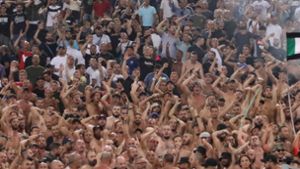 Lazio-Ultras sorgen mit Mussolini-Banner für Eklat
