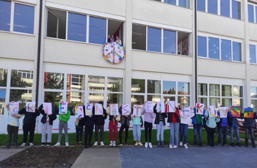 Fellbacher Schüler setzen auf ein friedliches Miteinander. Foto: Kolping-Schulen
