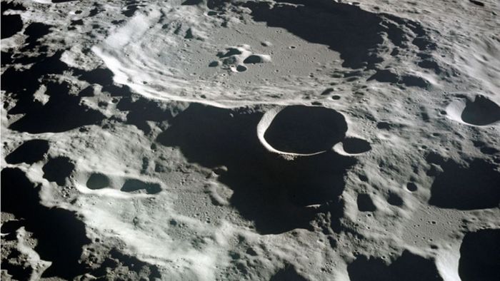 Forscher finden neue Hinweise auf Wasser auf dem Mond