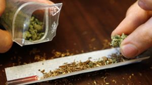 Polizei findet 30 Kilo Drogen bei Dealerbande