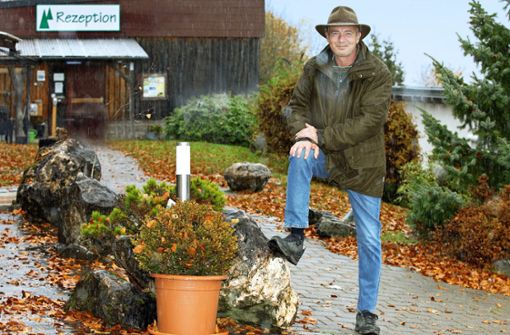 Axel Röhm und sein Campingplatz: Mit dem Gelände in Hohenstadt im Kreis Göppingen hat er sich seinen Traum verwirklicht. Foto: Horst Rudel