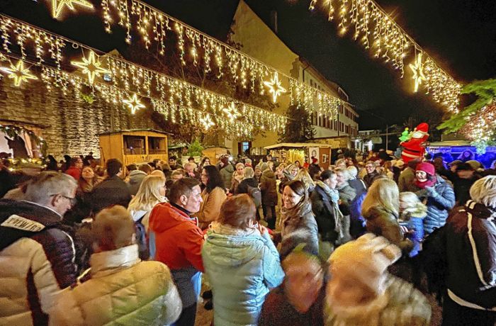Weihnachtsmärkte Marbach und Oberstenfeld: Stimmungsvolles und fröhliches Treiben