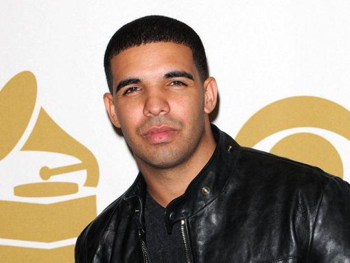 Rapper Drake hat bei einem seiner Konzerte eine teure Birkin Bag verschenkt. Foto: s_bukley/Shutterstock