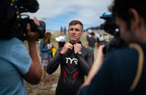 Ben Lecomte will von Japan aus 9000 Kilometer weit bis nach Amerika schwimmen. Foto: AFP