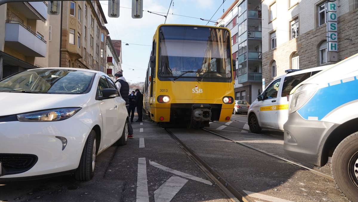 Stuttgarter Westen: Mehrere Tausend Euro Schaden bei Stadtbahnunfall