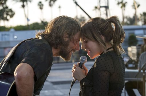 Preisverdächtig: Lada Gaga und Bradley Cooper in „A Star is born“ Foto: Warner Bros.