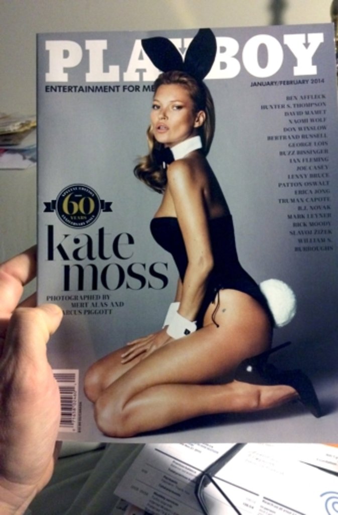 Dass aus Kate Moss nie ein braves Hascherl werden dürfte, bewies sie erst kürzlich wieder: Für die Jubiläumsausgabe zum 60. Geburtstag des Magazins Playboy ließ sie sich fotografieren - im knappen Bunny-Kostüm.