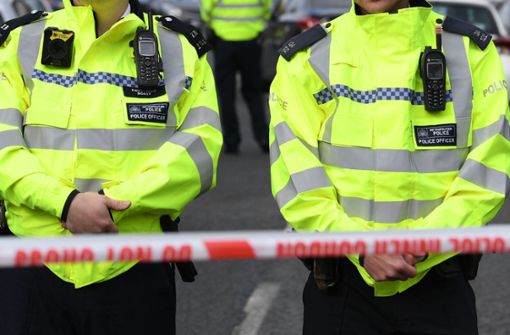 In London wurde ein Polizist durch einen Mann schwer verletzt (Symbolbild). Foto: dpa