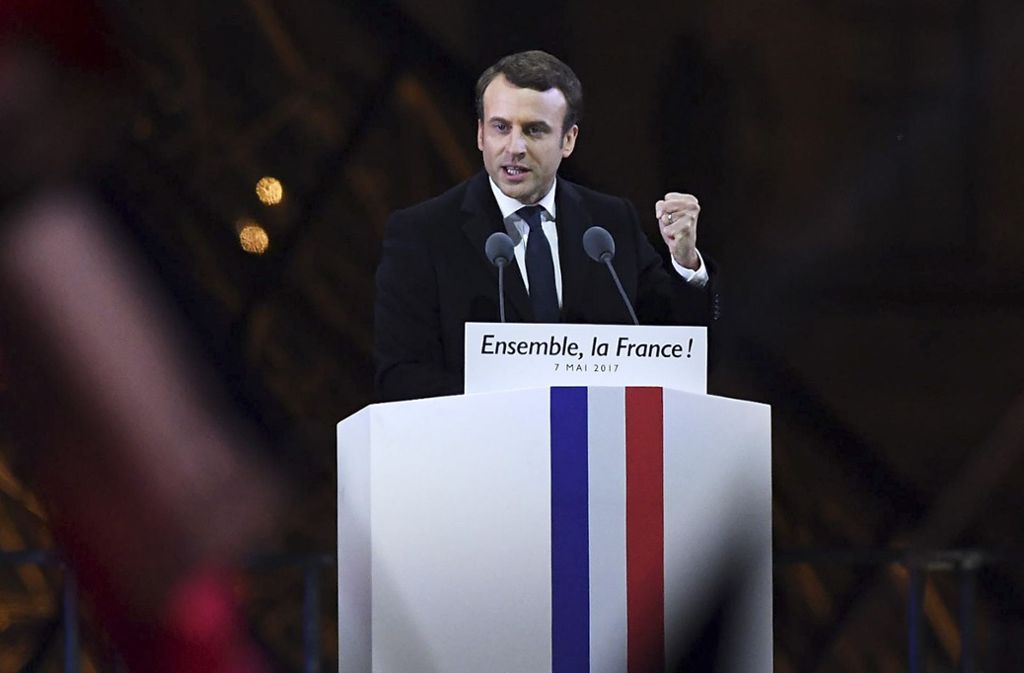 Macron hat die Wahl in Frankreich den Hochrechnungen zufolge für sich entschieden.