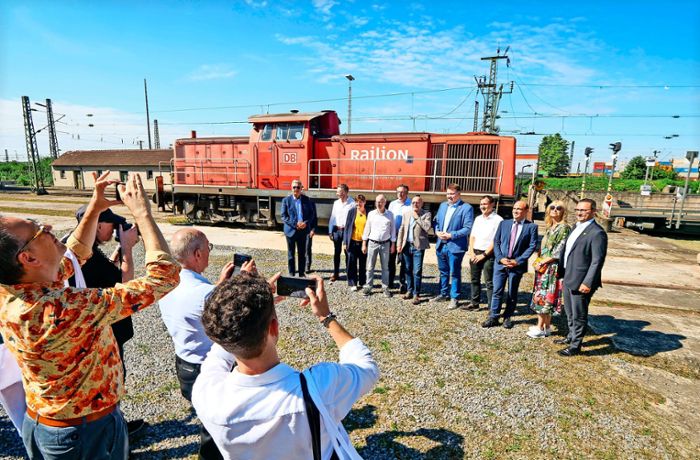 Tag der Schiene in Kornwestheim: Hürden beim Ausbau des Zugverkehrs