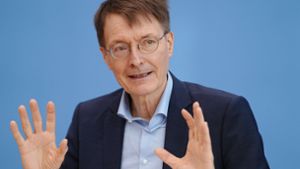 Lauterbach kündigt baldige Vorschläge gegen Omikron-Welle an