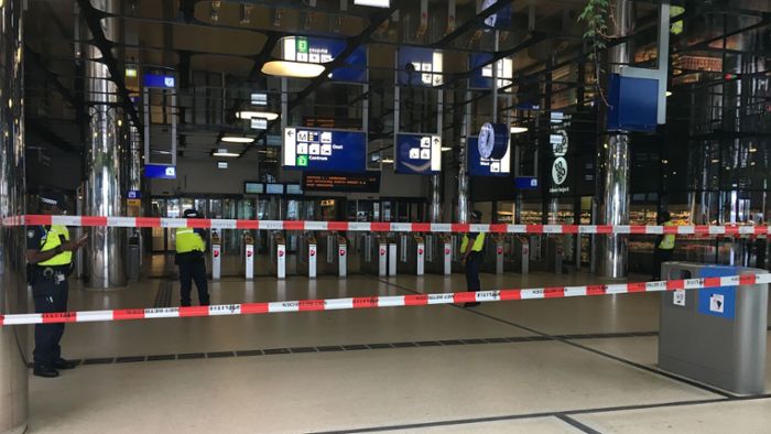 Ermittlungen wegen Terrorverdachts nach Schüssen in Bahnhof