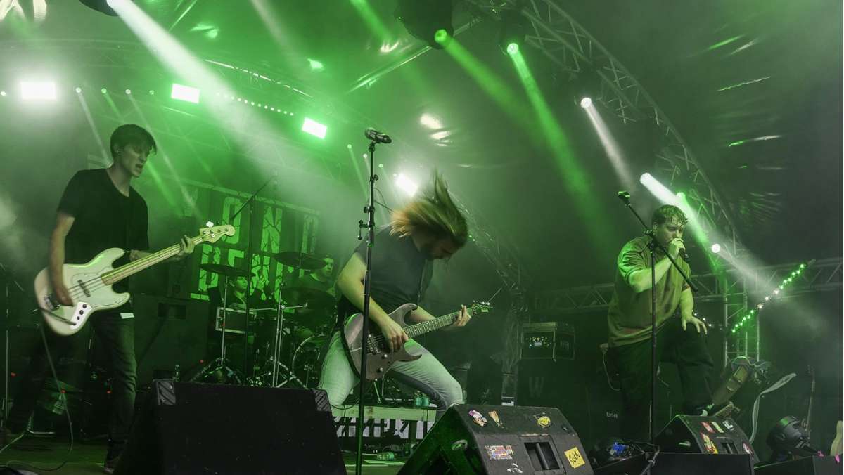 Festival in Leonberg: 26 Bands zünden  laute Rockexplosion