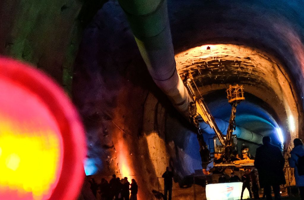 Beim Großprojekt Stuttgart 21 ist noch kein Licht am Ende des Tunnels erkennbar. Die Kosten und der Zeitbedarf für den Bau steigen erneut. Foto: Lichtgut/Leif Piechowski