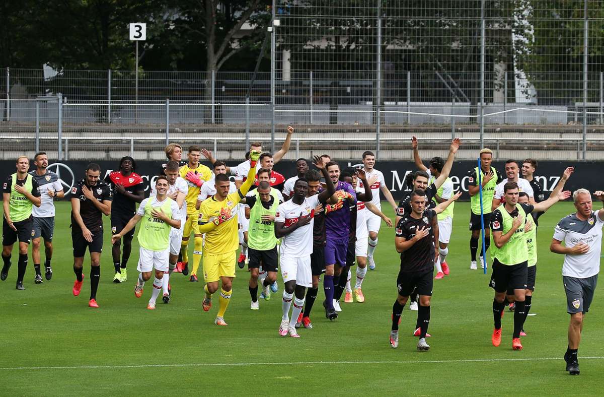 Der VfB Stuttgart begann an diesem Montag mit der Vorbereitung auf die Bundesliga-Saison.