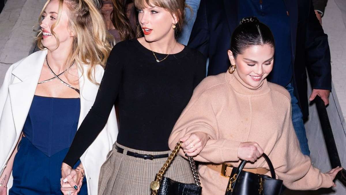 Mädelsabend im Big Apple: Taylor Swift mit Freundinnen in New York
