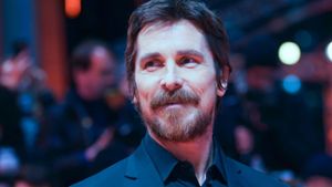 So sieht er im Film nicht aus: Für The Bride musste Christian Bale lange in die Maske. Foto: Denis Makarenko/Shutterstock.com