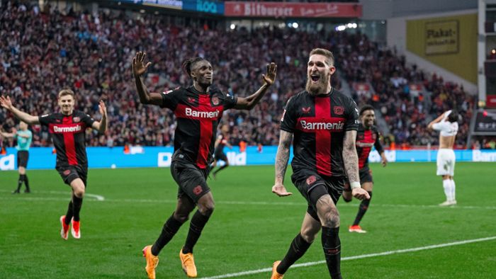 Bundesliga: Bayer rettet Superserie - Leipzig gewinnt Topspiel
