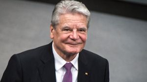 Ex-Bundespräsident Gauck mit Boot gekentert