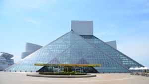 Ganz schön pharaonenhaft: Die Rock & Roll Hall of Fame  in Cleveland Foto: dpa/Chris Melzer