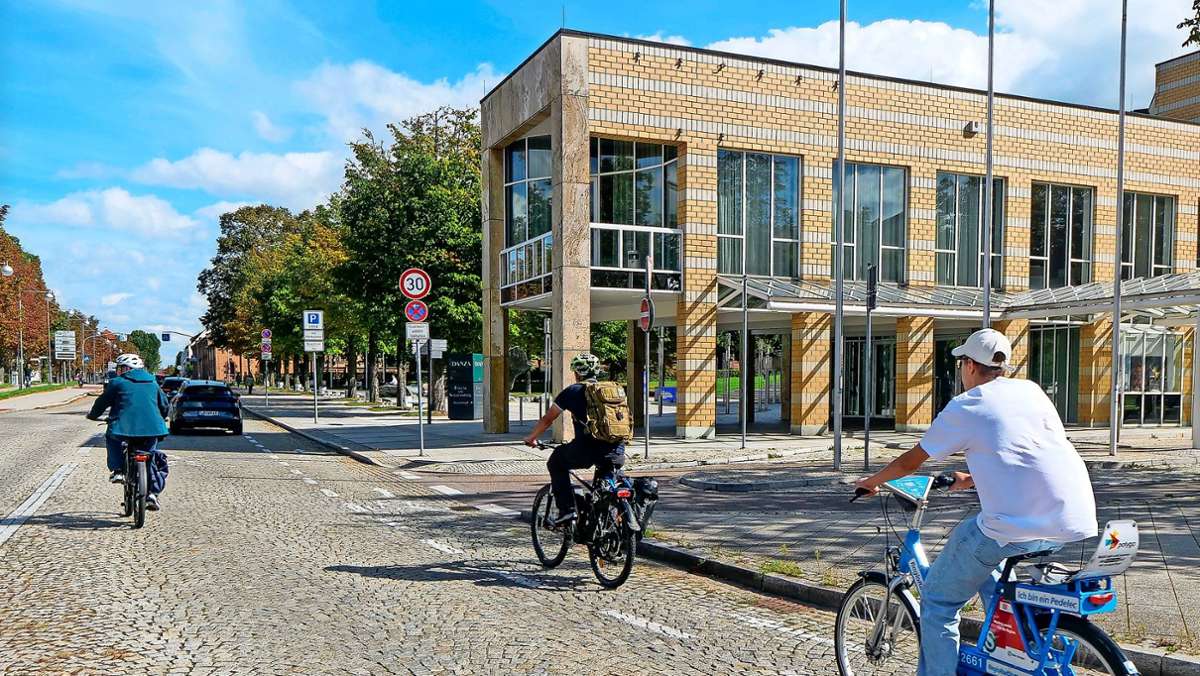 Radschnellweg in Ludwigsburg: Einbahnstraße soll vor dem Forum Platz für Radler schaffen