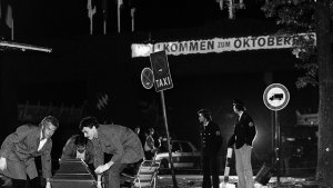 13 Menschen starben beim Oktoberfest-Attentat von 1980. Foto: dpa