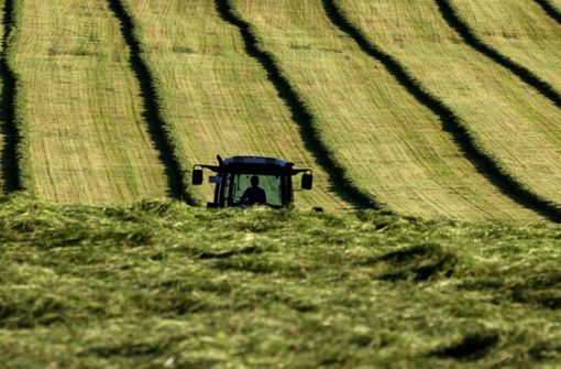Ein Traktor im Bayern – für Bauern herrscht jetzt mehr Klarheit. Foto: dpa/Karl-Josef Hildenbrand