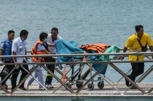 Zahlreiche Menschen werden nach den Bootsunglücken in Thailand noch vermisst. Foto: AFP