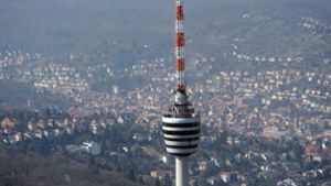 Der Stuttgarter Fernsehturm bietet die wohl weiteste Aussicht über Stadt und Land in der Umgebung – und ist daher ein begehrtes Fotomotiv für Social-Media-Nutzer. Foto: dpa