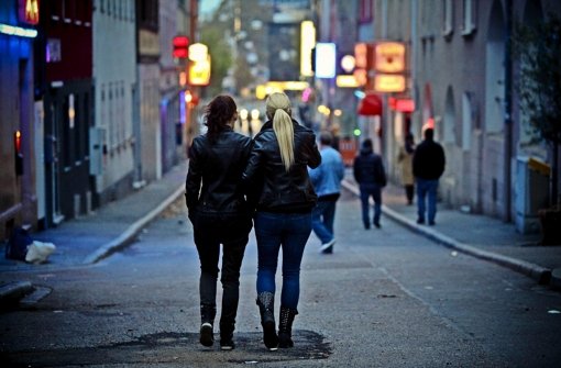 Die Stadt will die Prostitution im Leonhardsviertel eindämmen Foto: Peter Petsch