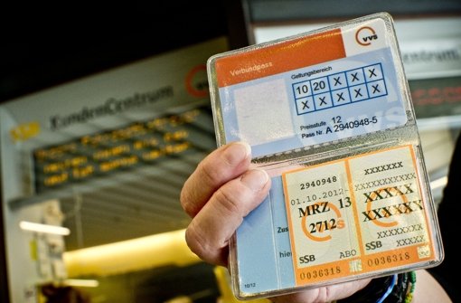 Für Bonuscard-Besitzer künftig günstiger: Monatsfahrkarten im VVS Foto: Max Kovalenko