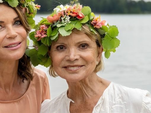 Uschi Glas als Anna in Inga Lindström: Einfach nur Liebe. Foto: ZDF / Ralf Wilschewski