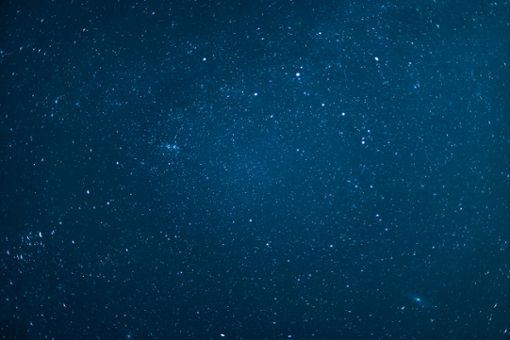 In diesem Artikel erfahren Sie, warum Sterne am Nachthimmel flackern und wie der Effekt entsteht.