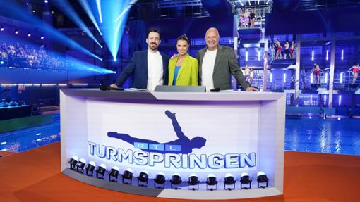 (v.l.) Jan Köppen, Laura Wontorra und Frank Buschmann Foto: RTL / Willi Weber