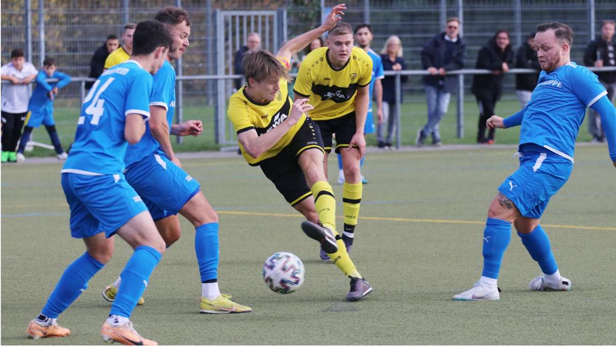 Fußball Bezirksliga: SV Leonberg/Eltingen lässt erneut Federn
