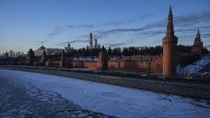 Der Moskwa-Fluss in Russlands Hauptstadt  ist zugefroren. Foto: dpa/Alexander Zemlianichenko