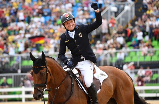 Michael Jung aus Horb hat zum zweiten Mal hintereinander olympisches Gold im Einzel gewonnen. Foto: AFP