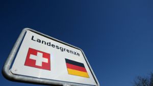 Illegale Einreisen an der Schweizer Grenze sind zurückgegangen (Symbolbild). Foto: dpa