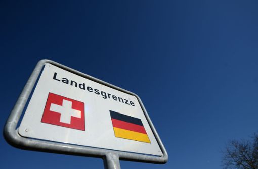 Illegale Einreisen an der Schweizer Grenze sind zurückgegangen (Symbolbild). Foto: dpa