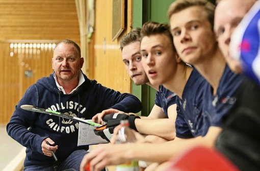 Künftig nur noch Jugendtrainer beim HTC: Falk Heßler (li.) Foto: Pressefoto Baumann