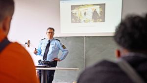 „Auch wir Polizisten machen Fehler“, sagt der  Polizist Michael Schossig. Foto: Lichtgut/Kovalenko