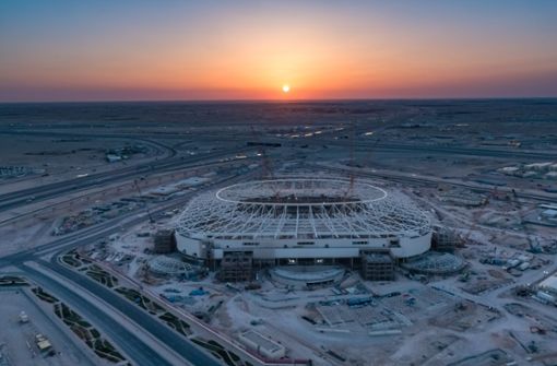 Das Al-Rayyan-Stadion in Katar ist eine von acht Spielstätten während der Fußball-WM 2022 in dem Emirat. Foto: dpa