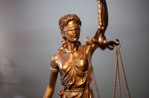 Seit Dienstag steht die Frau vor Gericht. (Symbolbild) Foto: IMAGO/U. J. Alexander
