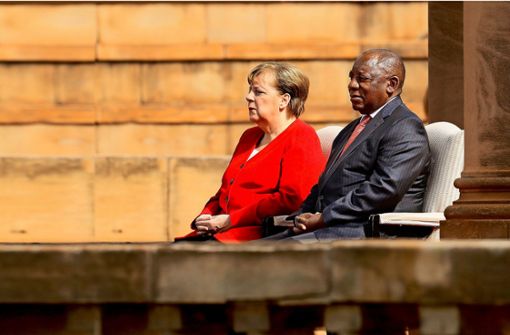 Die erste Station ihrer Afrikareise führt die Kanzlerin nach Pretoria – wo sie mit dem südafrikanischen Präsidenten Ramaphosa  einen Verbündeten gefunden hat.Foto: AFP/Phill Magakoe Foto:  