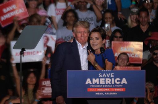 Kari Lake  will mit Trumps Hilfe Gouverneurin von Arizona werden. Foto: Imago//Christopher Brown