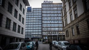 Der Allianz-Standort im Stuttgarter Westen: Auch er kommt als Platz zum Wohnen ins Visier der Kommunalpolitiker. Foto: Lichtgut/Achim Zweygarth